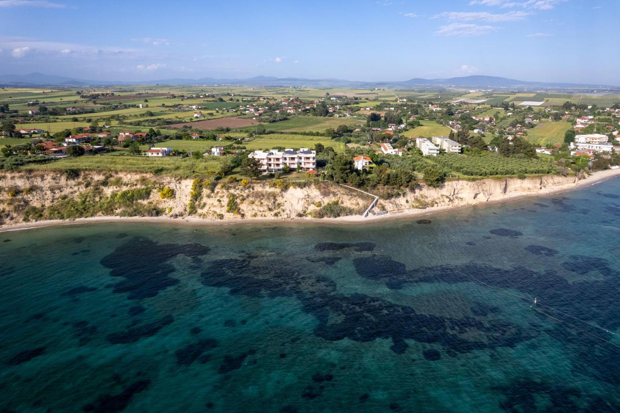 Апартаменты Sunshine House Offering Spectacular Views To Olymp A Неа-Ираклия Экстерьер фото