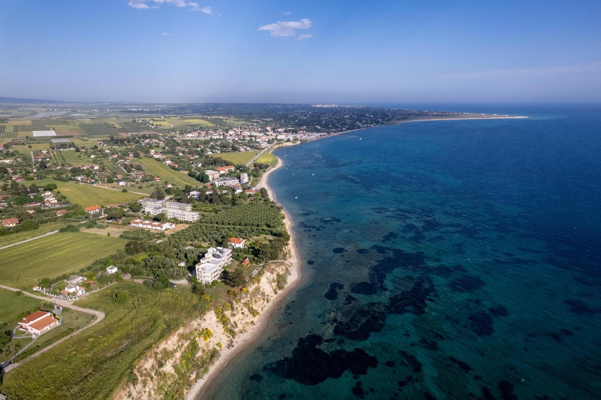 Апартаменты Sunshine House Offering Spectacular Views To Olymp A Неа-Ираклия Экстерьер фото
