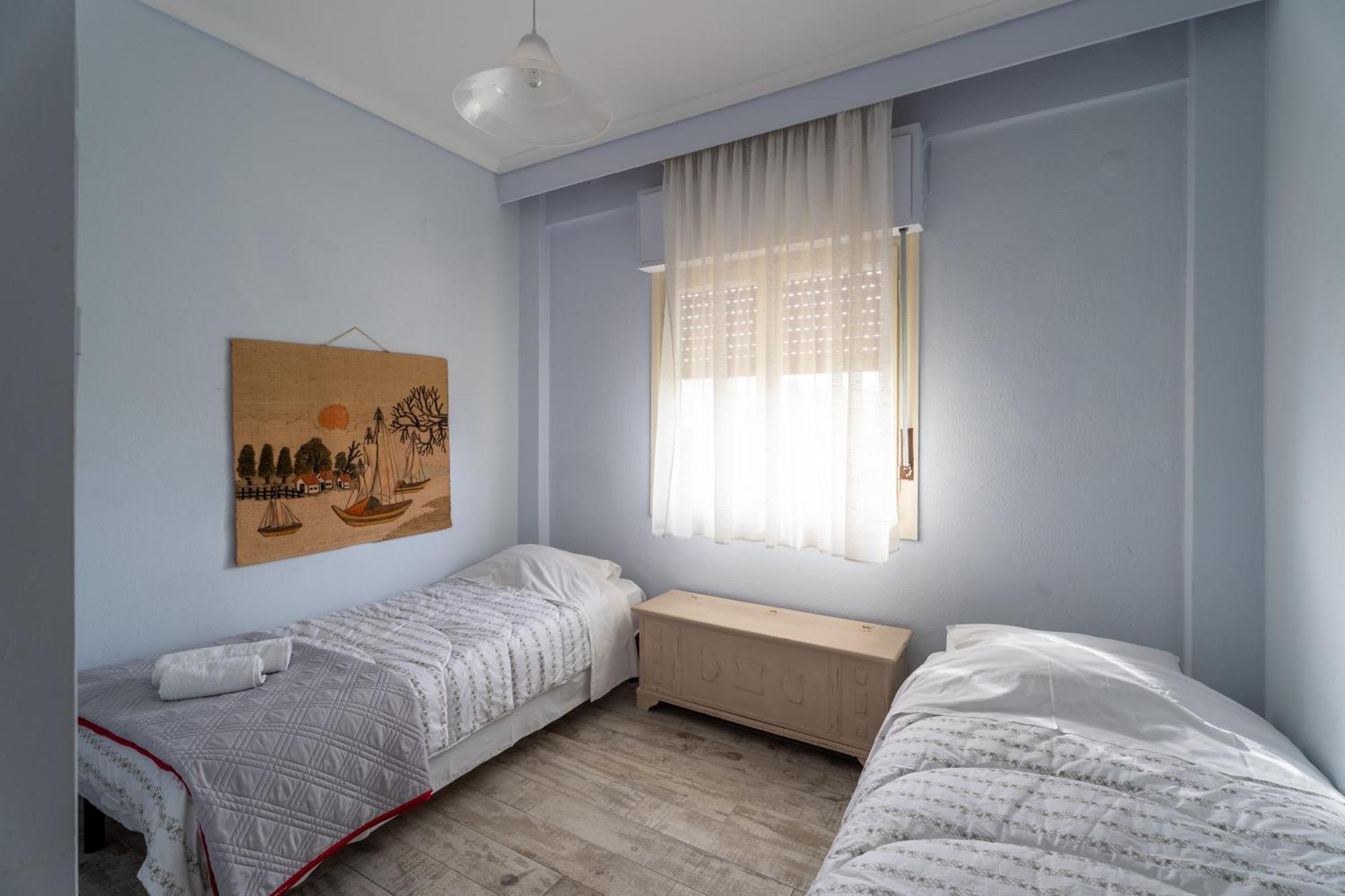 Апартаменты Sunshine House Offering Spectacular Views To Olymp A Неа-Ираклия Экстерьер фото